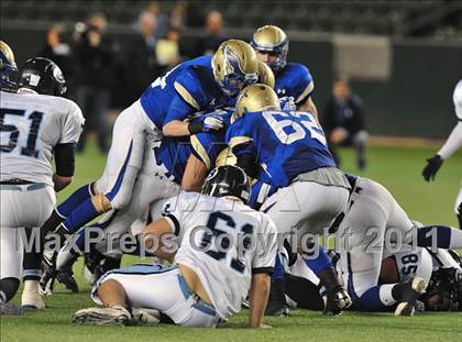 Thumbnail 2 in Bellarmine vs. Santa Margarita (CIF State D1 Final) photogallery.