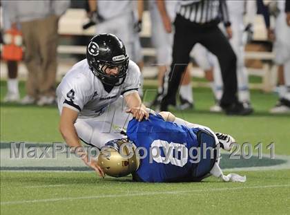 Thumbnail 2 in Bellarmine vs. Santa Margarita (CIF State D1 Final) photogallery.