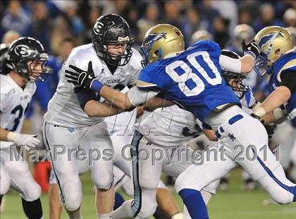 Thumbnail 2 in Bellarmine vs. Santa Margarita (CIF State D1 Final) photogallery.