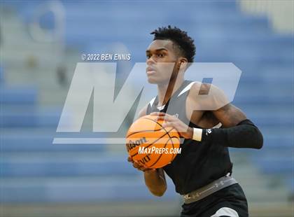 Thumbnail 2 in Newton vs Cumberland Christian Academy (MLK Hardwood Classic) photogallery.