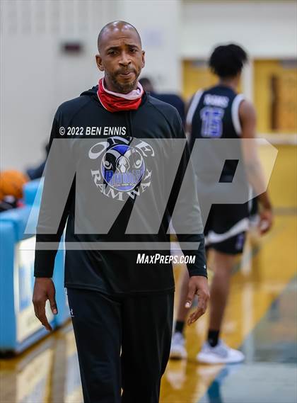 Thumbnail 3 in Newton vs Cumberland Christian Academy (MLK Hardwood Classic) photogallery.