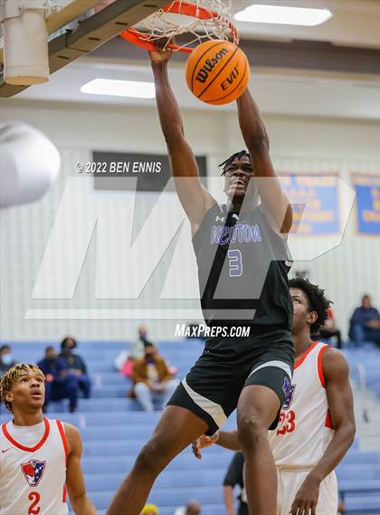 Thumbnail 2 in Newton vs Cumberland Christian Academy (MLK Hardwood Classic) photogallery.