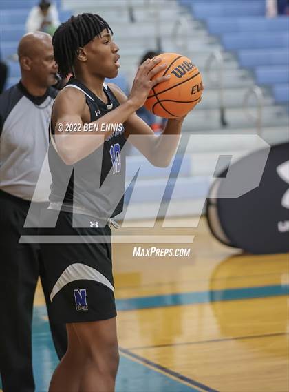 Thumbnail 2 in Newton vs Cumberland Christian Academy (MLK Hardwood Classic) photogallery.