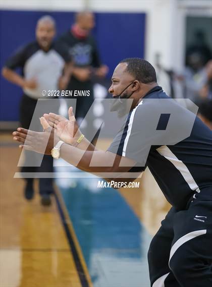 Thumbnail 2 in Newton vs Cumberland Christian Academy (MLK Hardwood Classic) photogallery.