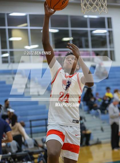 Thumbnail 3 in Newton vs Cumberland Christian Academy (MLK Hardwood Classic) photogallery.