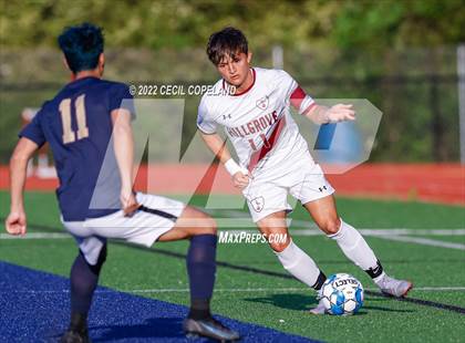 Thumbnail 3 in Pebblebrook vs. Hillgrove (GHSA 7A Semifinal) photogallery.