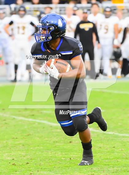 Thumbnail 3 in Chandler vs. Saguaro (AIA Open Division Final) photogallery.