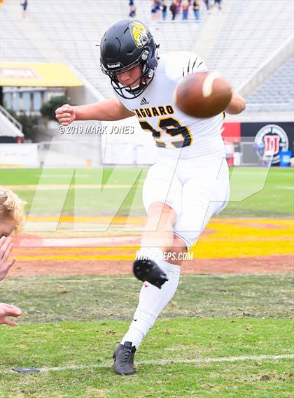 Thumbnail 3 in Chandler vs. Saguaro (AIA Open Division Final) photogallery.
