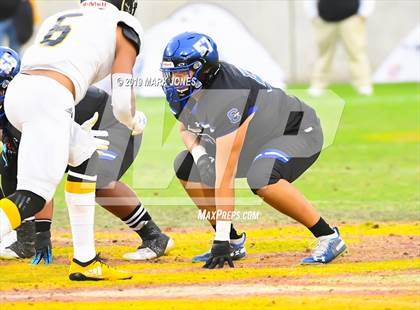 Thumbnail 1 in Chandler vs. Saguaro (AIA Open Division Final) photogallery.