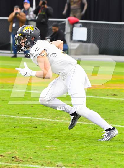Thumbnail 3 in Chandler vs. Saguaro (AIA Open Division Final) photogallery.