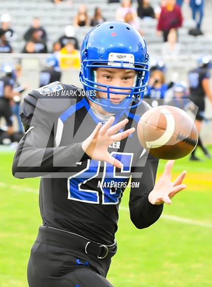 Thumbnail 1 in Chandler vs. Saguaro (AIA Open Division Final) photogallery.
