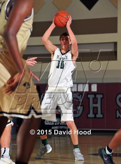 Thumbnail 2 in Bentonville vs. De La Salle (MaxPreps Holiday Classic) photogallery.