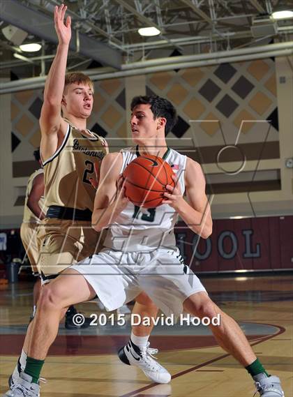 Thumbnail 2 in Bentonville vs. De La Salle (MaxPreps Holiday Classic) photogallery.