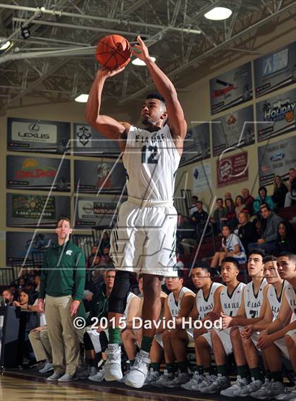 Thumbnail 2 in Bentonville vs. De La Salle (MaxPreps Holiday Classic) photogallery.