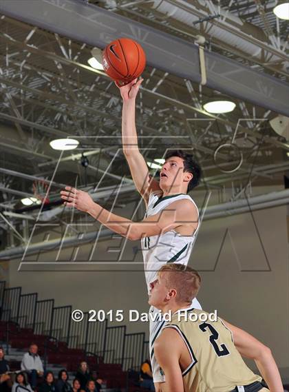 Thumbnail 3 in Bentonville vs. De La Salle (MaxPreps Holiday Classic) photogallery.