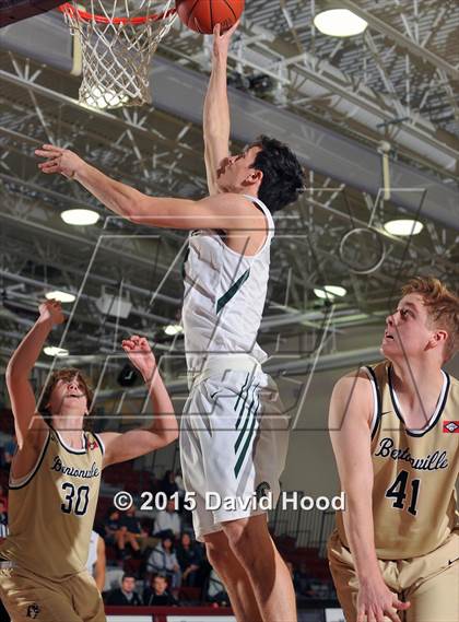 Thumbnail 2 in Bentonville vs. De La Salle (MaxPreps Holiday Classic) photogallery.