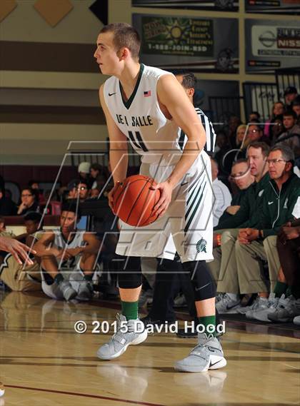 Thumbnail 1 in Bentonville vs. De La Salle (MaxPreps Holiday Classic) photogallery.