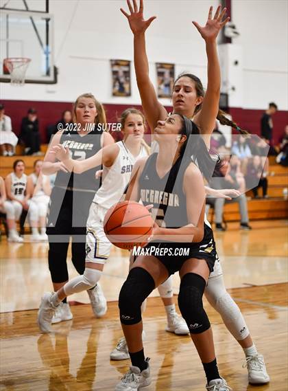 Thumbnail 1 in Shiner vs McGregor (Thorndale Shootout) photogallery.