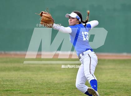 Thumbnail 2 in Arroyo vs. Charter Oak photogallery.