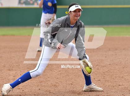 Thumbnail 1 in Arroyo vs. Charter Oak photogallery.