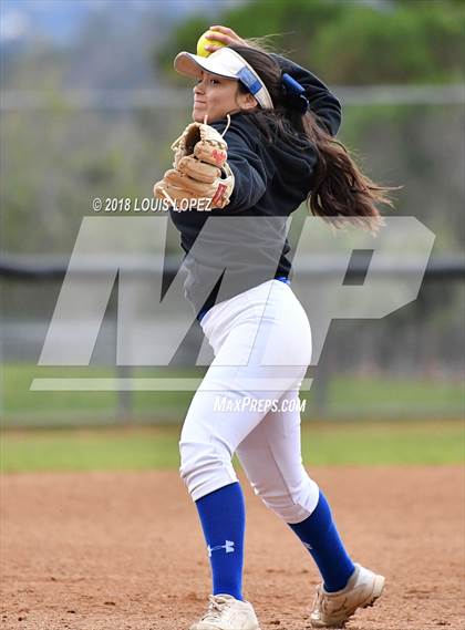 Thumbnail 3 in Arroyo vs. Charter Oak photogallery.
