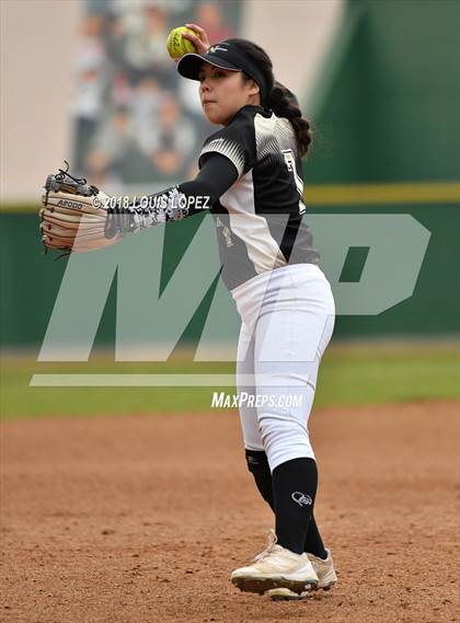 Thumbnail 1 in Arroyo vs. Charter Oak photogallery.