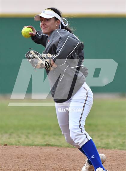 Thumbnail 3 in Arroyo vs. Charter Oak photogallery.