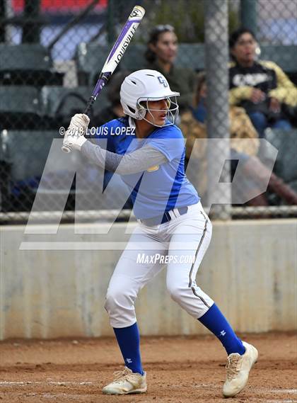 Thumbnail 3 in Arroyo vs. Charter Oak photogallery.