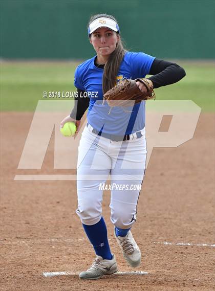 Thumbnail 2 in Arroyo vs. Charter Oak photogallery.
