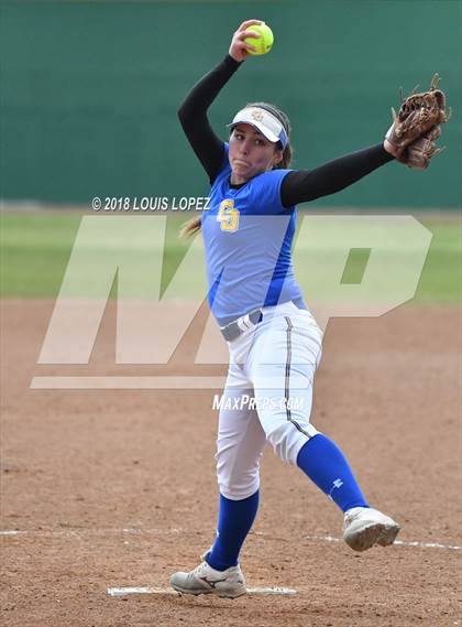 Thumbnail 3 in Arroyo vs. Charter Oak photogallery.