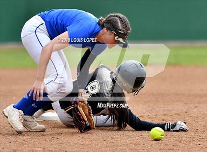 Thumbnail 3 in Arroyo vs. Charter Oak photogallery.