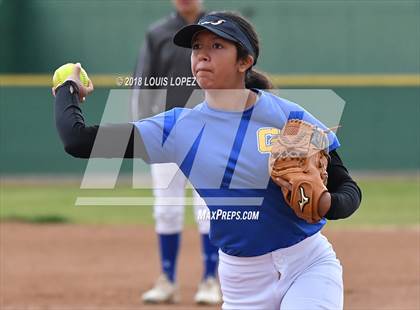 Thumbnail 2 in Arroyo vs. Charter Oak photogallery.