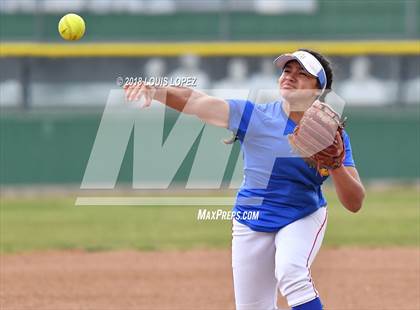 Thumbnail 1 in Arroyo vs. Charter Oak photogallery.