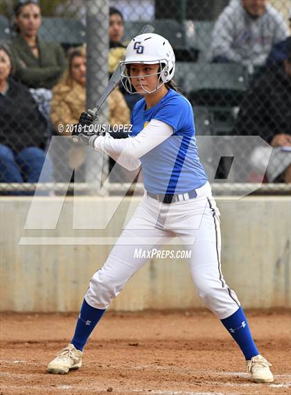Thumbnail 2 in Arroyo vs. Charter Oak photogallery.