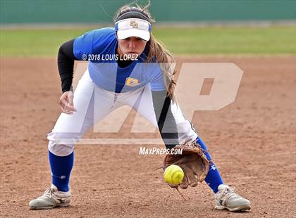Thumbnail 1 in Arroyo vs. Charter Oak photogallery.
