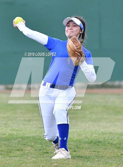Thumbnail 1 in Arroyo vs. Charter Oak photogallery.