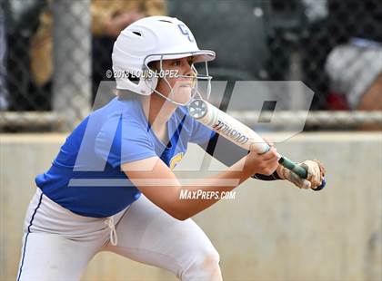 Thumbnail 3 in Arroyo vs. Charter Oak photogallery.