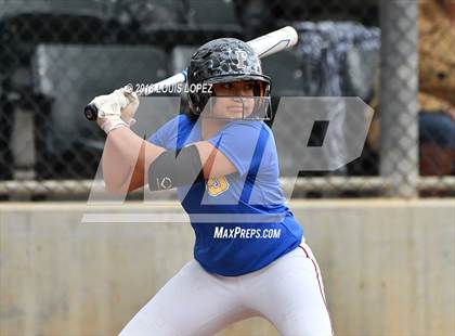 Thumbnail 2 in Arroyo vs. Charter Oak photogallery.