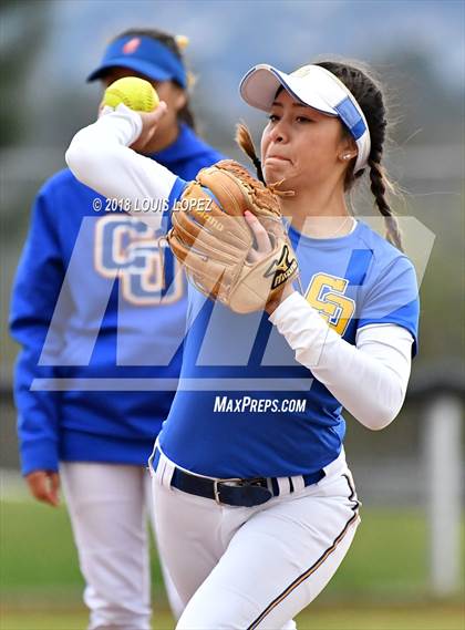 Thumbnail 1 in Arroyo vs. Charter Oak photogallery.
