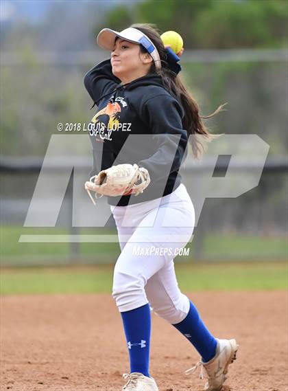 Thumbnail 1 in Arroyo vs. Charter Oak photogallery.
