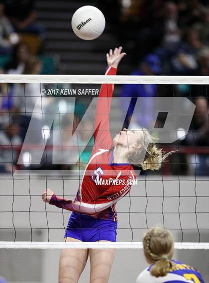 Thumbnail 2 in Springfield vs. Genoa-Hugo/Karval (CHSAA 1A Pool Play) photogallery.