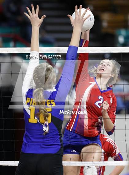 Thumbnail 1 in Springfield vs. Genoa-Hugo/Karval (CHSAA 1A Pool Play) photogallery.