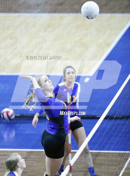 Thumbnail 1 in Springfield vs. Genoa-Hugo/Karval (CHSAA 1A Pool Play) photogallery.