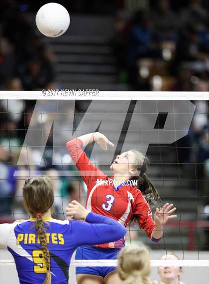 Thumbnail 2 in Springfield vs. Genoa-Hugo/Karval (CHSAA 1A Pool Play) photogallery.