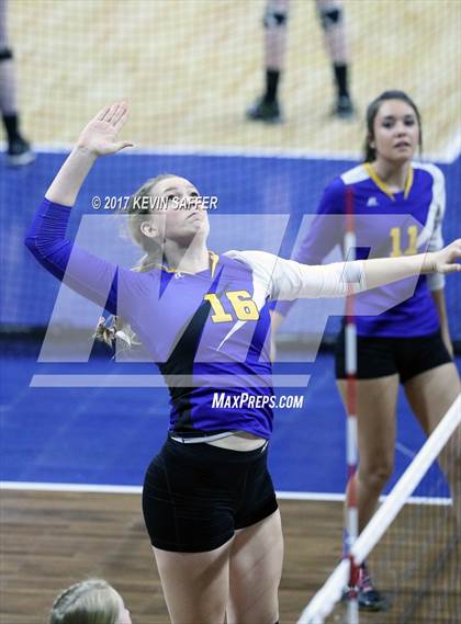 Thumbnail 1 in Springfield vs. Genoa-Hugo/Karval (CHSAA 1A Pool Play) photogallery.