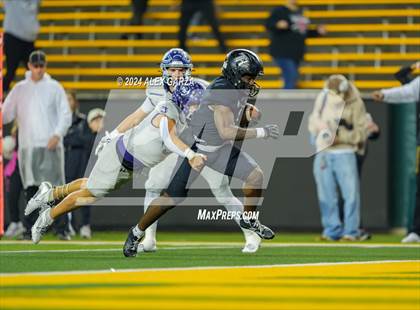 Thumbnail 3 in Boerne vs. Randle (UIL 5A D2 Football Semifinal) photogallery.