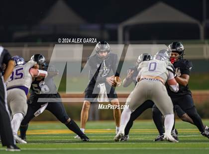 Thumbnail 2 in Boerne vs. Randle (UIL 5A D2 Football Semifinal) photogallery.