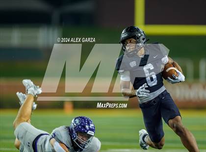 Thumbnail 2 in Boerne vs. Randle (UIL 5A D2 Football Semifinal) photogallery.