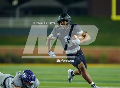 Thumbnail 3 in Boerne vs. Randle (UIL 5A D2 Football Semifinal) photogallery.