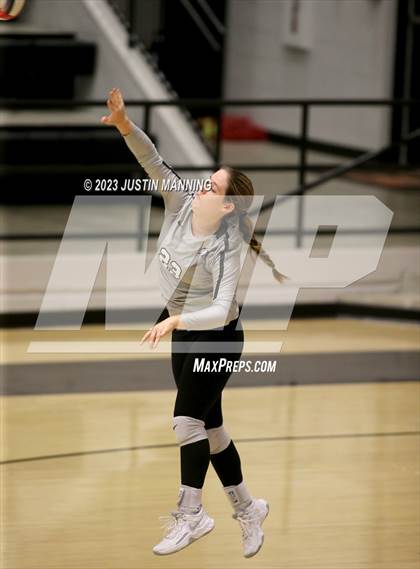 Thumbnail 2 in Bauxite @ Malvern photogallery.
